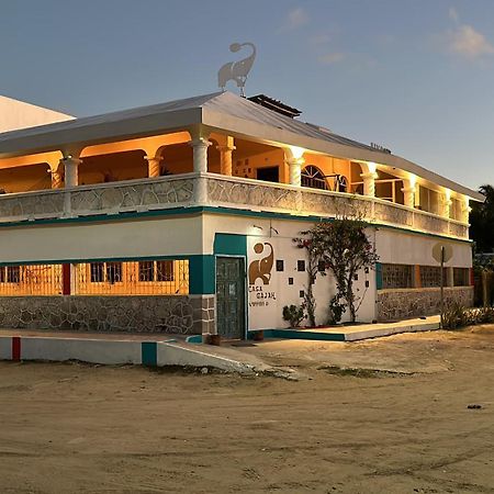 Casa Gajah HotЕль-Куйо Екстер'єр фото